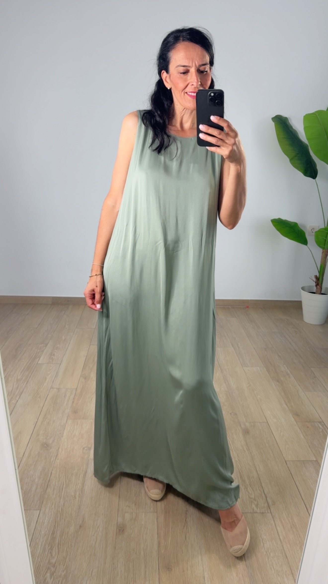 Vestido Satén Sage
